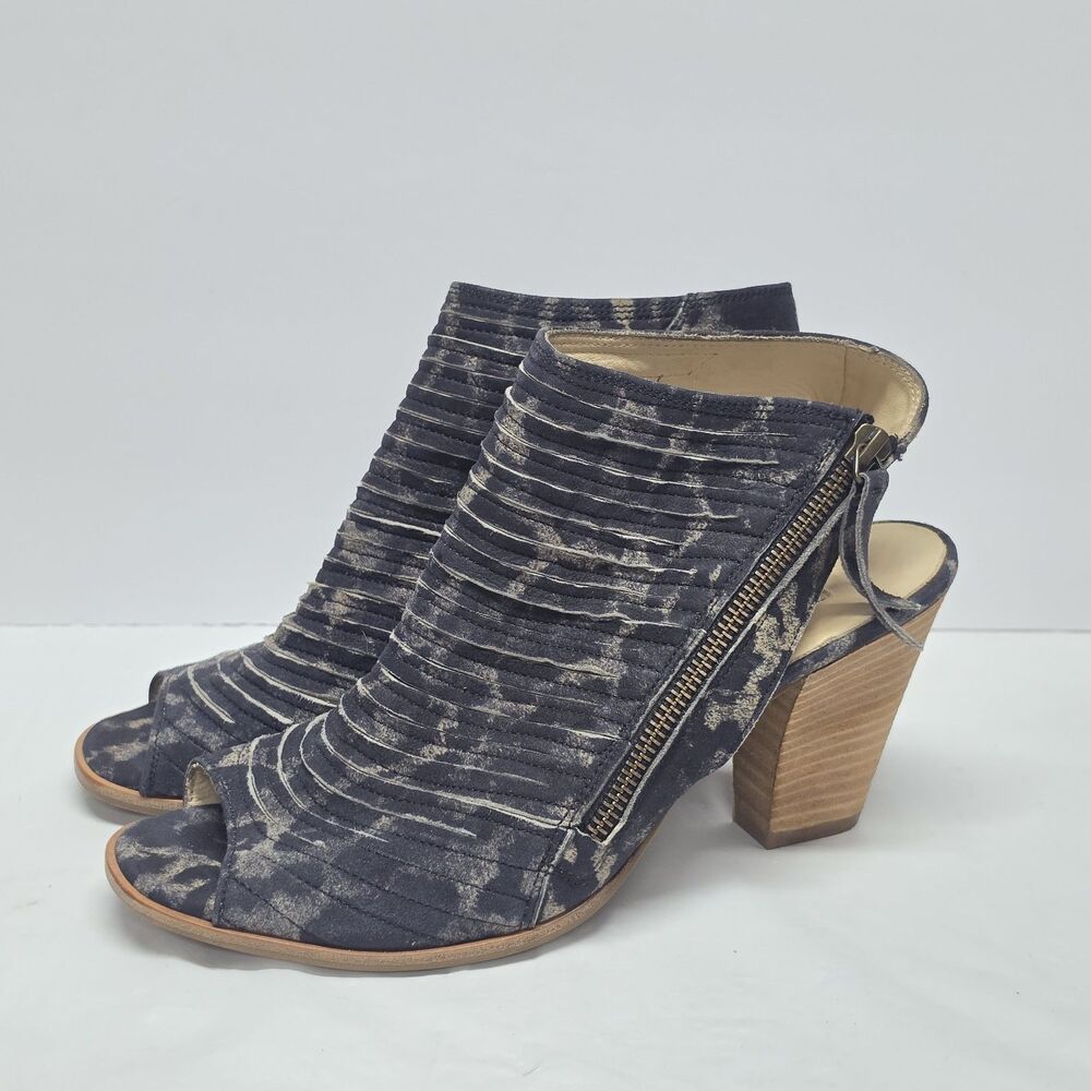 Paul Green Cayenne Womens Peep Toe Booties Sz US 9 UK 6.5 Winter Leopard Print